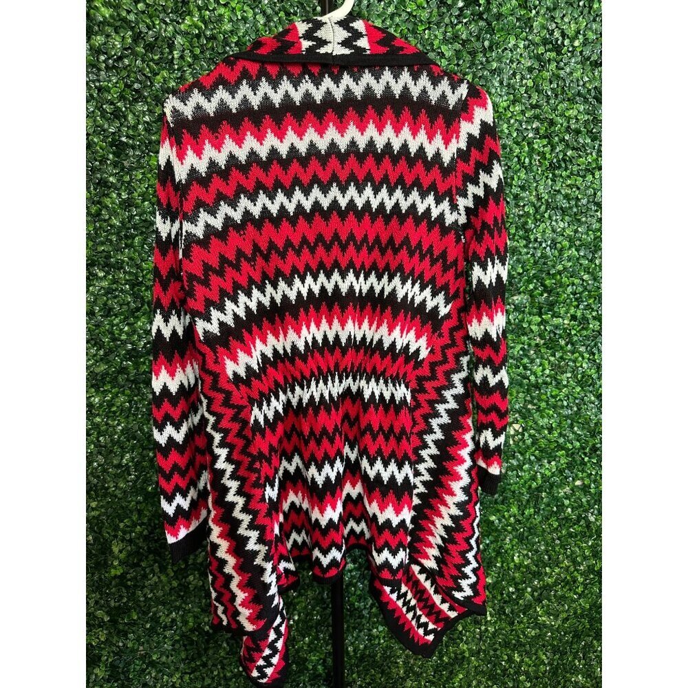 Alison Andrews Cardigan red, black, white, career, chevron - Picture 2 of 4